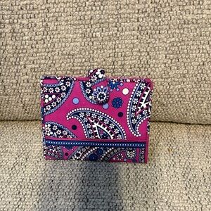 Vera Bradley Floral Medallion Navy Pink Fabric Passport Holder